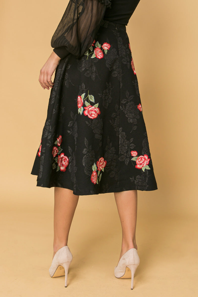 ROSE EMBROIDERY MIDI SKIRT Flying Tomato
